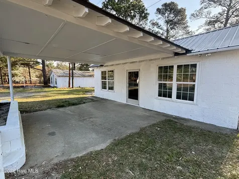 13229 U.s. 15 Aberdeen NC 28315