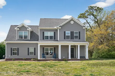 102 E Point Estates Road Knotts Island NC 27950