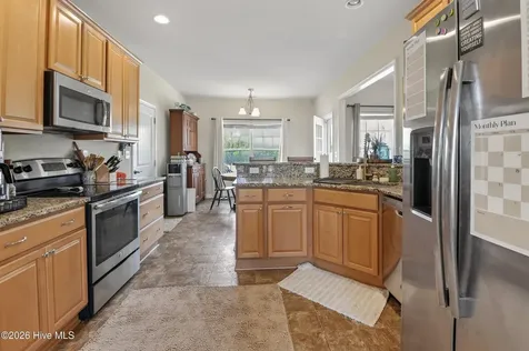 102 E Point Estates Road Knotts Island NC 27950