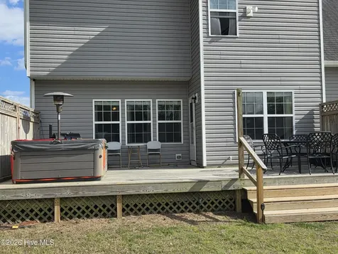 102 E Point Estates Road Knotts Island NC 27950