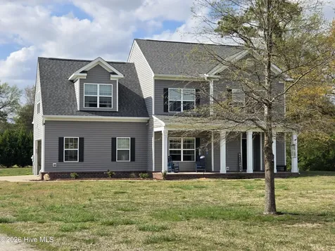 102 E Point Estates Road Knotts Island NC 27950