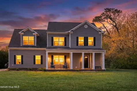 102 E Point Estates Road Knotts Island NC 27950