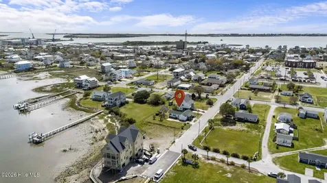 508 N 11th Street Morehead City NC 28557