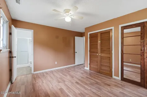 107 Royal Court Jacksonville NC 28546