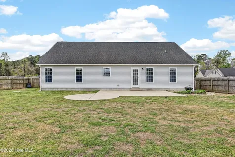 127 Killis Boulevard Richlands NC 28574