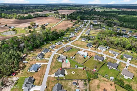 127 Killis Boulevard Richlands NC 28574