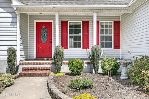 127 Killis Boulevard Richlands NC 28574