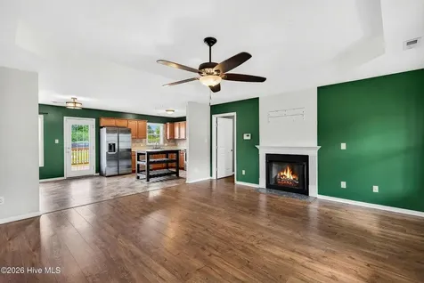 127 Killis Boulevard Richlands NC 28574