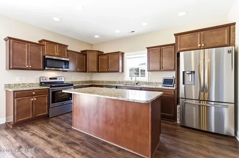 406 Tyrrell Trail Jacksonville NC 28546