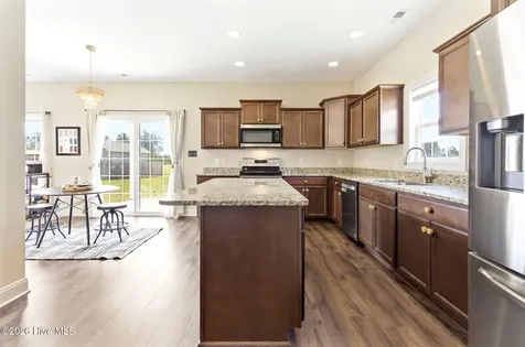 406 Tyrrell Trail Jacksonville NC 28546