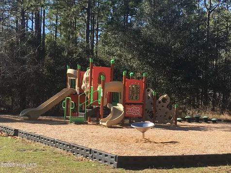1041 Brooke Ridge Lane Southport NC 28461