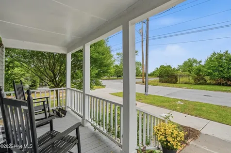 1015 N Craven Street New Bern NC 28560