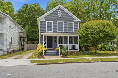 1015 N Craven Street New Bern NC 28560