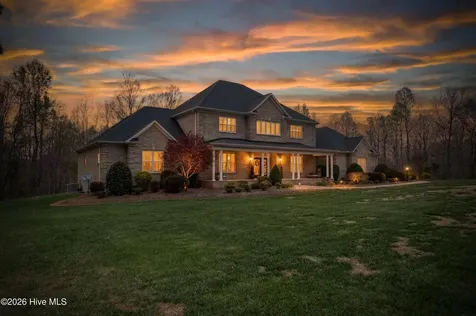4440 Hidden Creek Pointe Burlington NC 27215