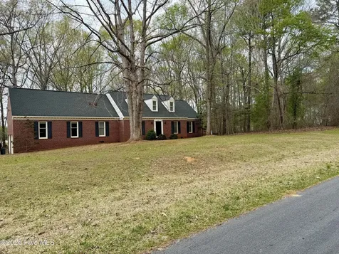 2454 Buckboard Trail Rocky Mount NC 27804