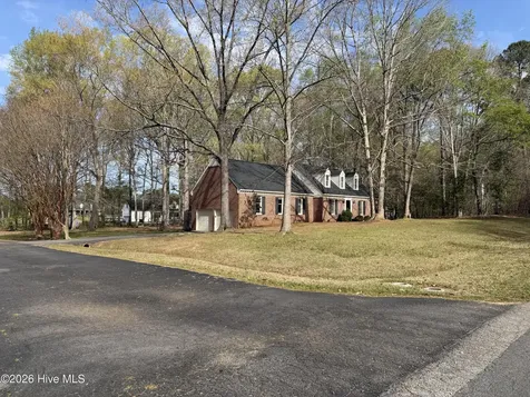 2454 Buckboard Trail Rocky Mount NC 27804