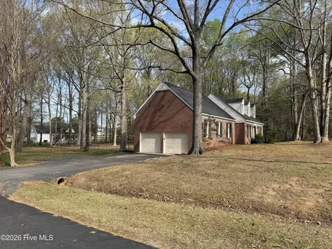 2454 Buckboard Trail Rocky Mount NC 27804