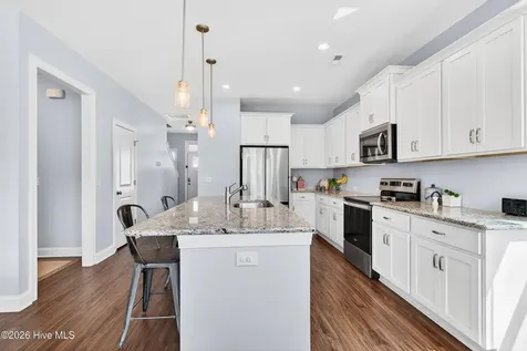 75 W Weatherbee Way Hampstead NC 28443