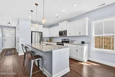 75 W Weatherbee Way Hampstead NC 28443