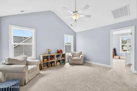 75 W Weatherbee Way Hampstead NC 28443
