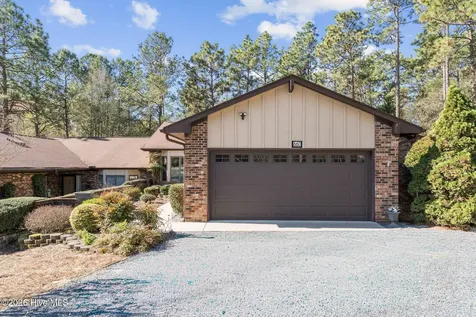 660 Redwood Drive Southern Pines NC 28387