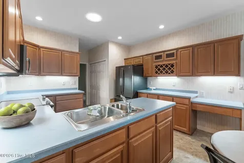 660 Redwood Drive Southern Pines NC 28387