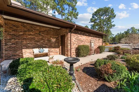 660 Redwood Drive Southern Pines NC 28387
