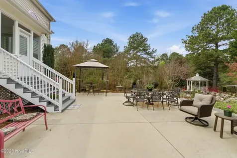 115 Rachels Point West End NC 27376