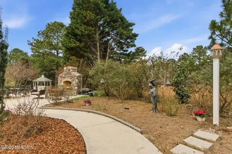 115 Rachels Point West End NC 27376