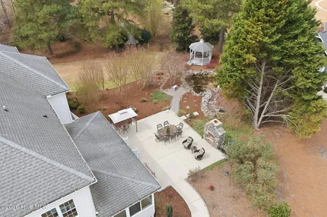 115 Rachels Point West End NC 27376