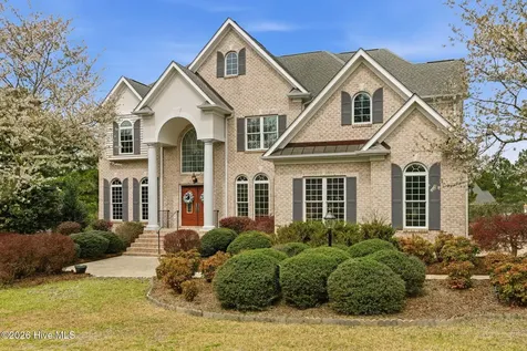 115 Rachels Point West End NC 27376