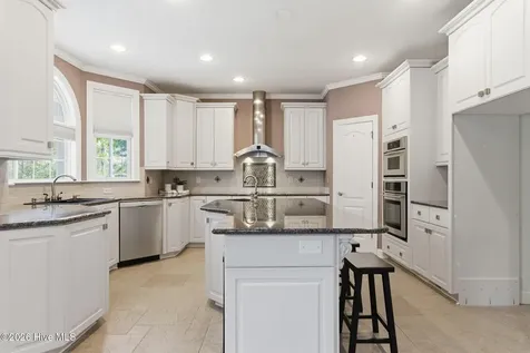 115 Rachels Point West End NC 27376