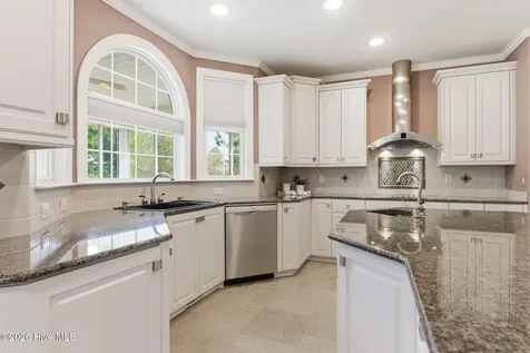 115 Rachels Point West End NC 27376