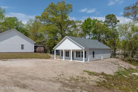163 Wheeler Creek Road Sneads Ferry NC 28460
