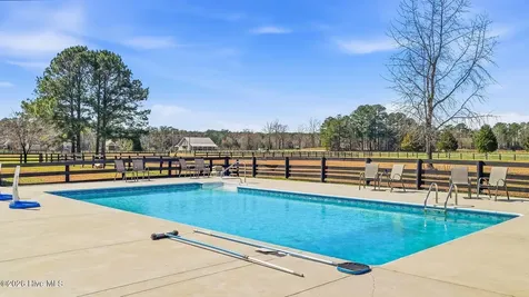 860 Lakebay Road Vass NC 28394
