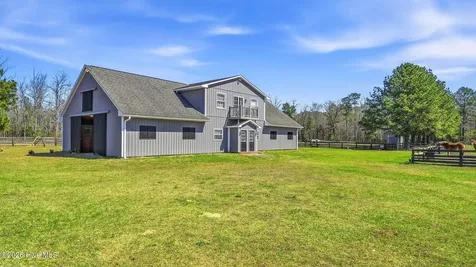 860 Lakebay Road Vass NC 28394