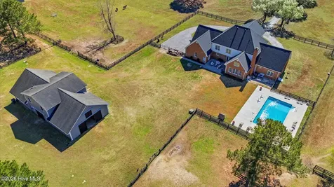 860 Lakebay Road Vass NC 28394