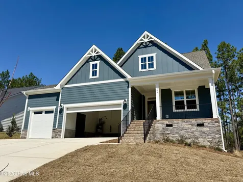 404 Redwater Trail Aberdeen NC 28315