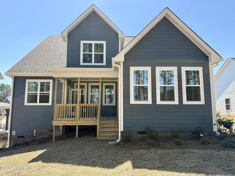 404 Redwater Trail Aberdeen NC 28315