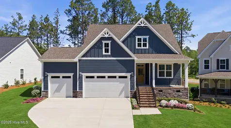 404 Redwater Trail Aberdeen NC 28315
