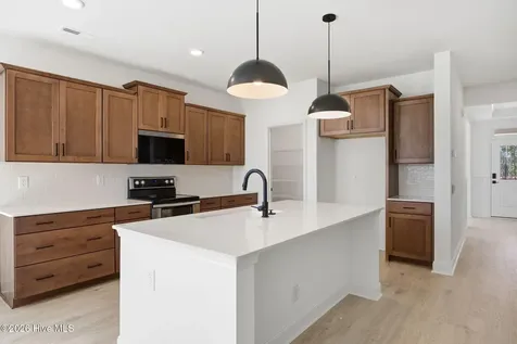 404 Redwater Trail Aberdeen NC 28315