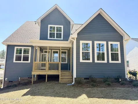 404 Redwater Trail Aberdeen NC 28315