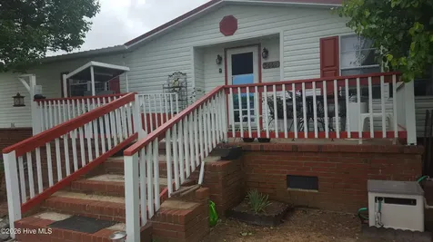 5660 Creek Road Grifton NC 28530