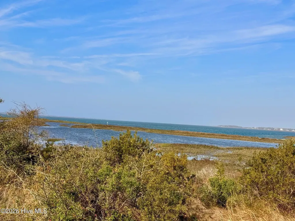 118 & 120 Pintail Lane Harkers Island NC 28531