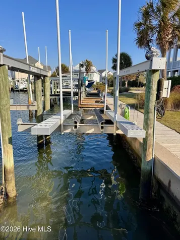 118 & 120 Pintail Lane Harkers Island NC 28531