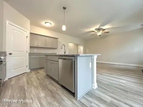 1233 Inner Banks Lane Jacksonville NC 28546