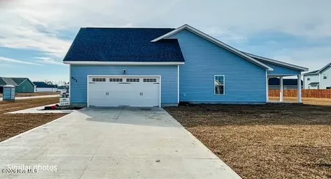 835 Hidden Bridge Drive Jacksonville NC 28546