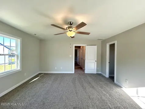 833 Hidden Bridge Drive Jacksonville NC 28546