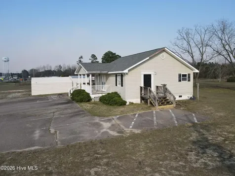 10145 Mccoll Road Laurinburg NC 28352