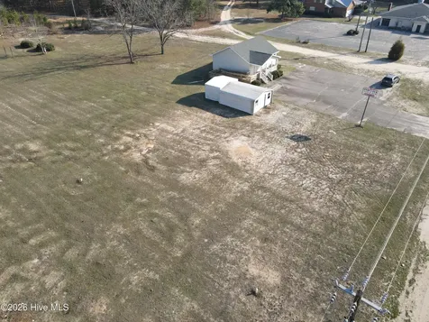 10145 Mccoll Road Laurinburg NC 28352